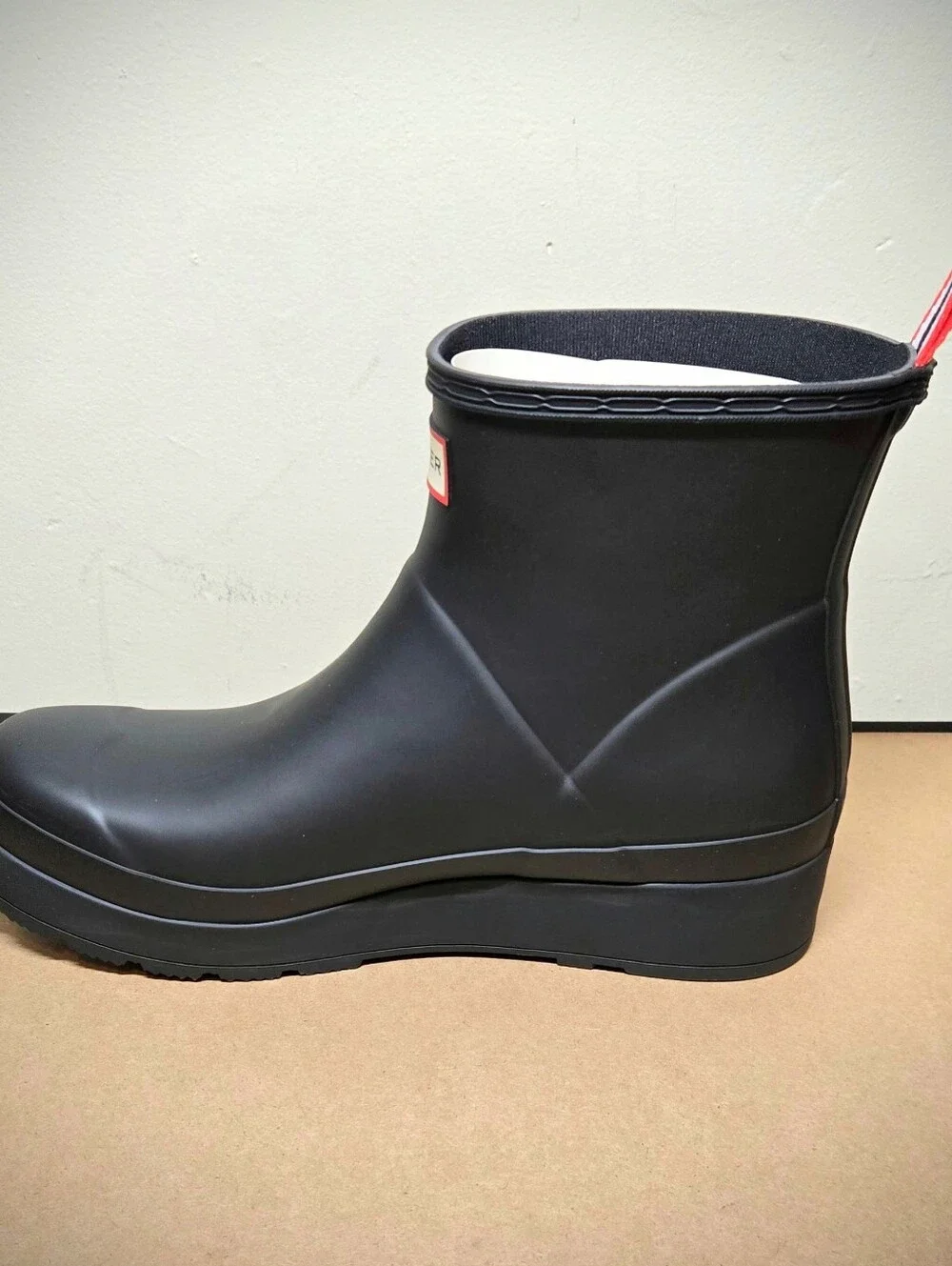 Hunter Women’s 11 Play Short Rain Boots Rubber Waterproof Wellies - Black
